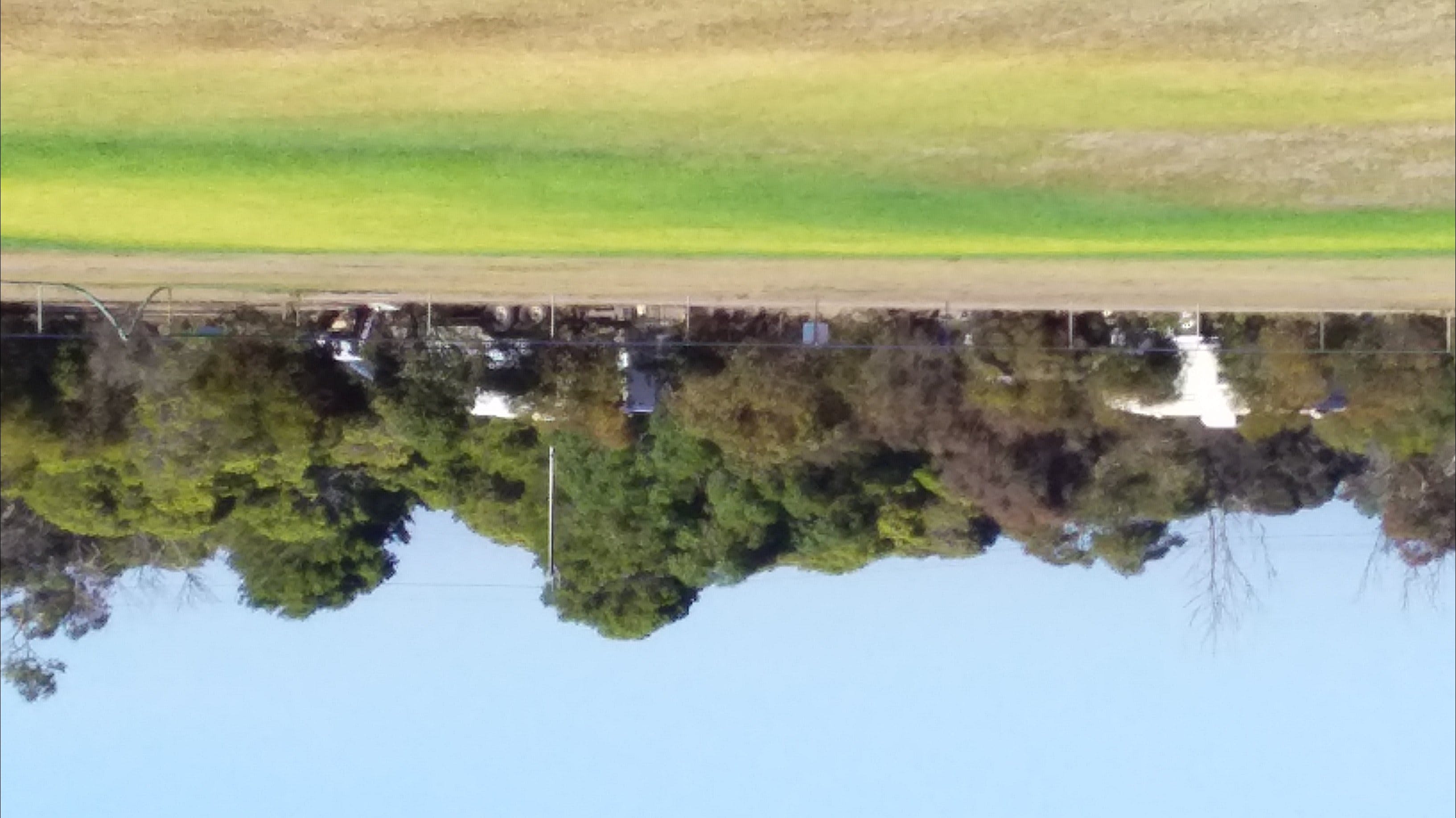 Port Victoria Oval Camping Site - thumb 2