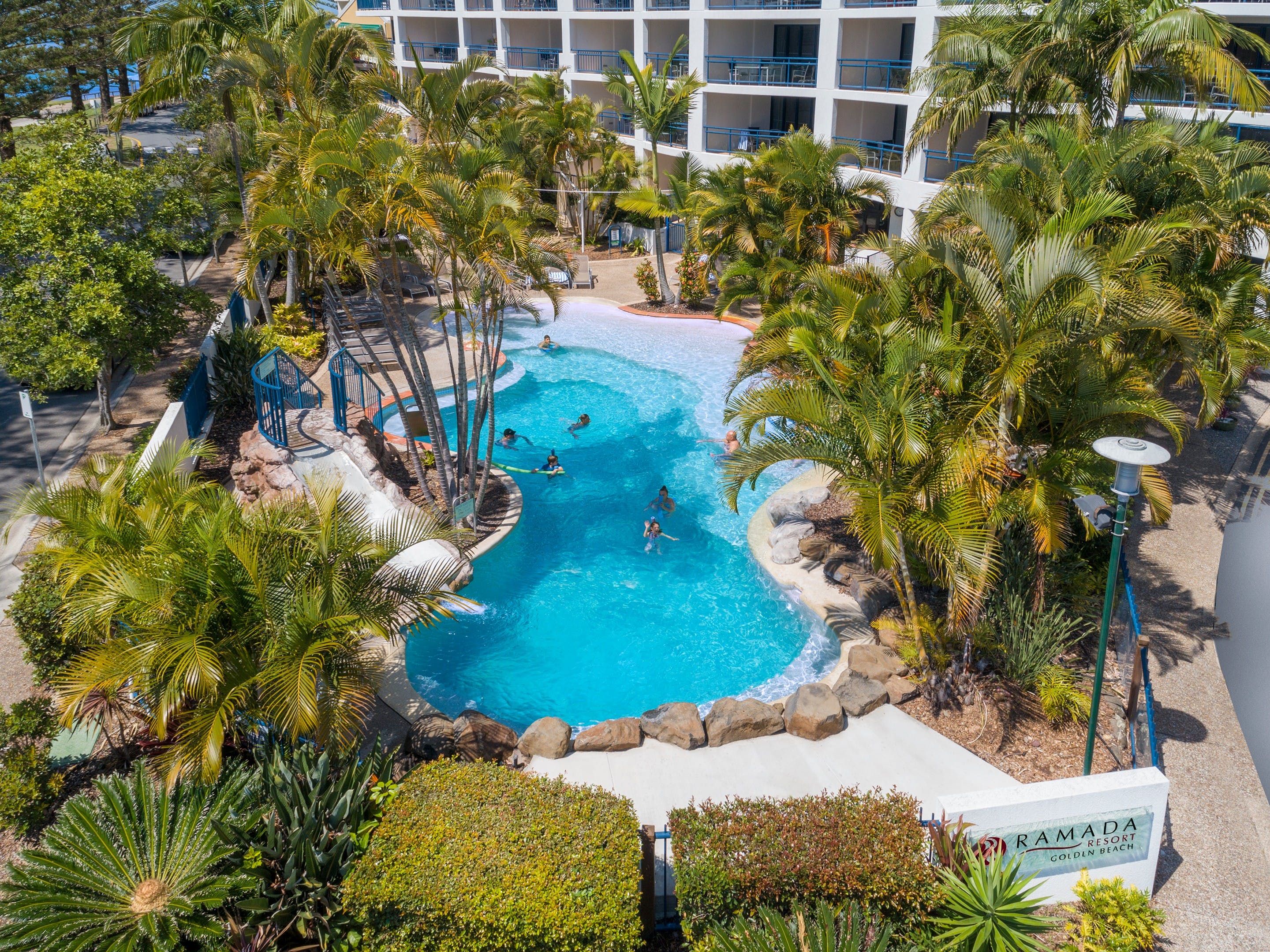 Ramada Resort by Wyndham Golden Beach - Casino Accommodation