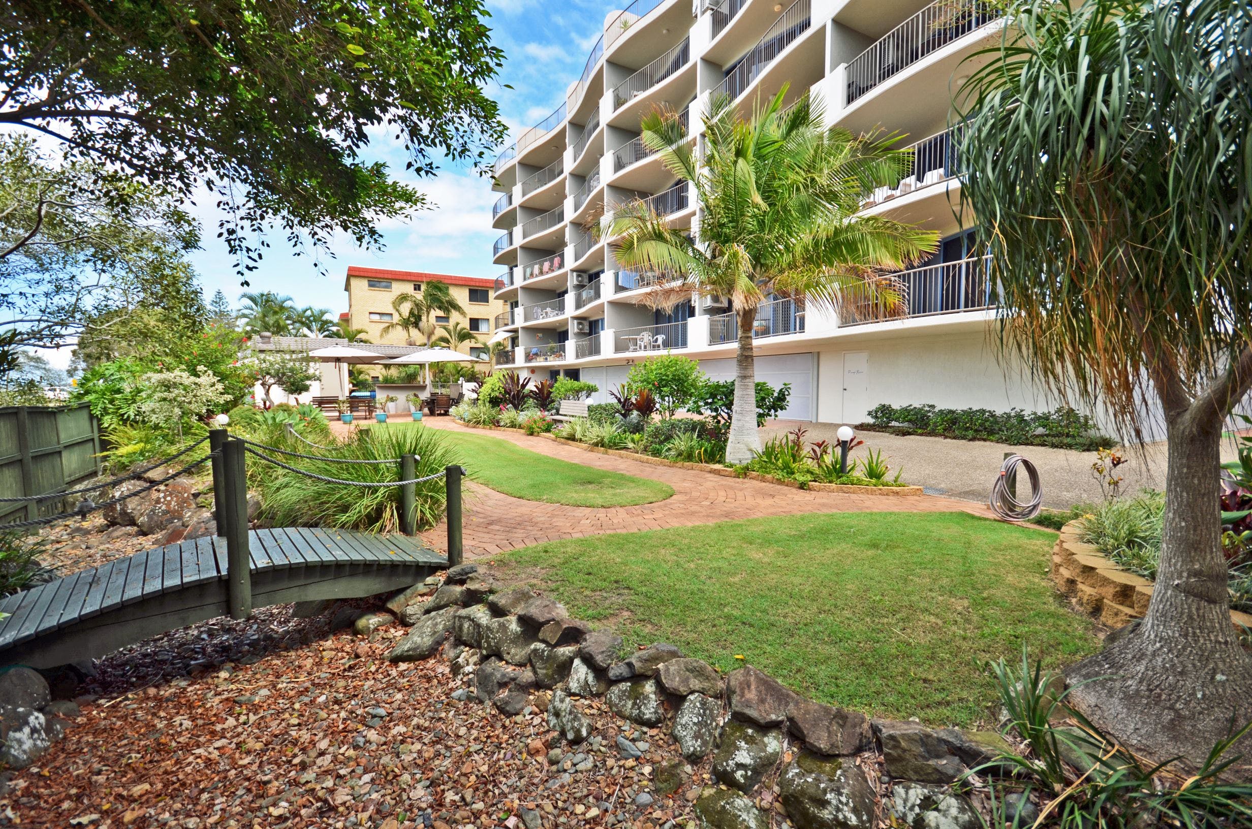 Sails Resort on Golden Beach - Accommodation in Brisbane