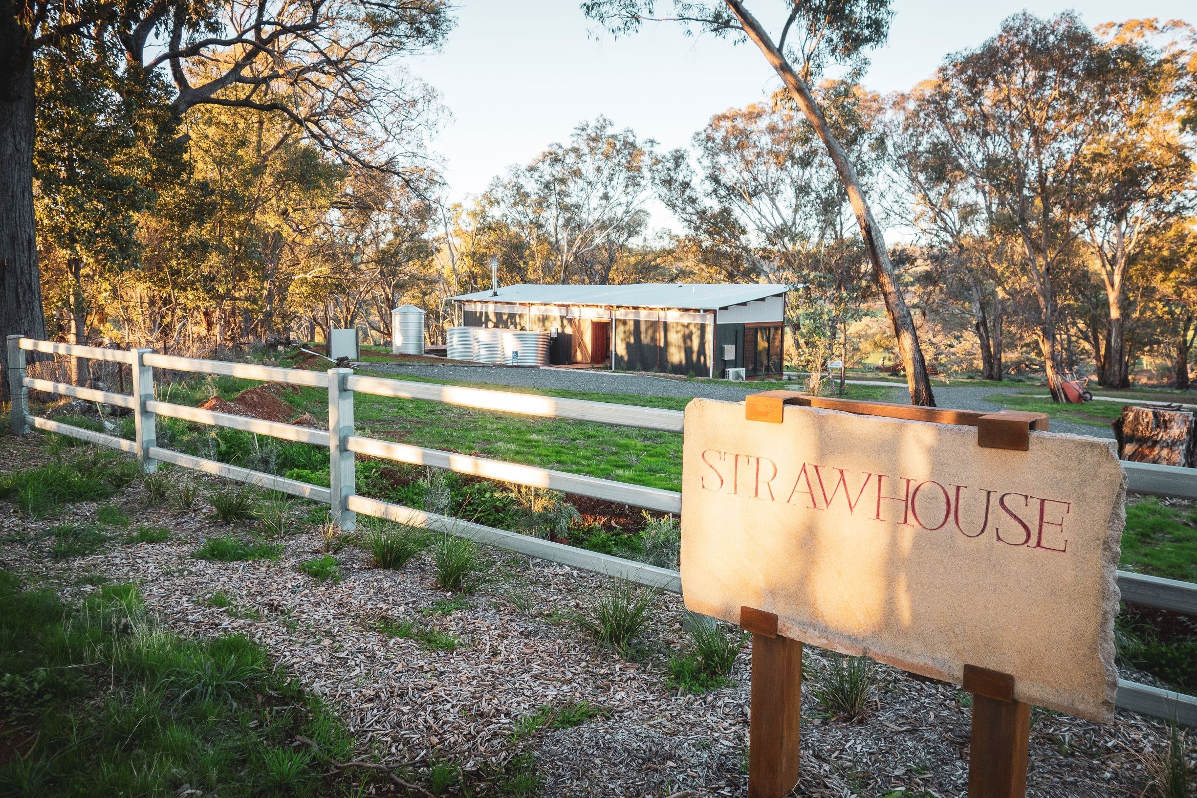 Strawhouse - Tourism Canberra