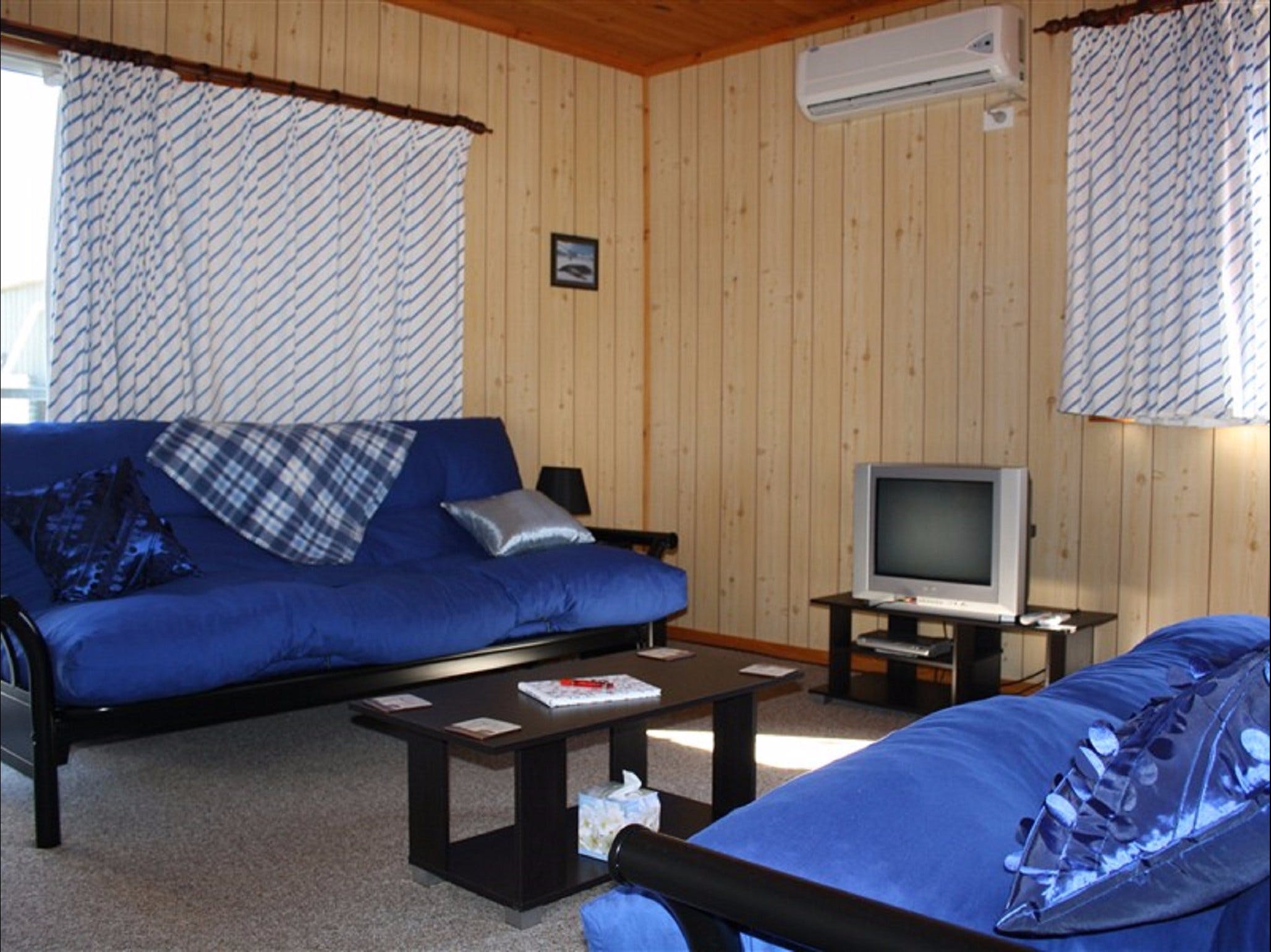 Tosha's Place - Accommodation Resorts