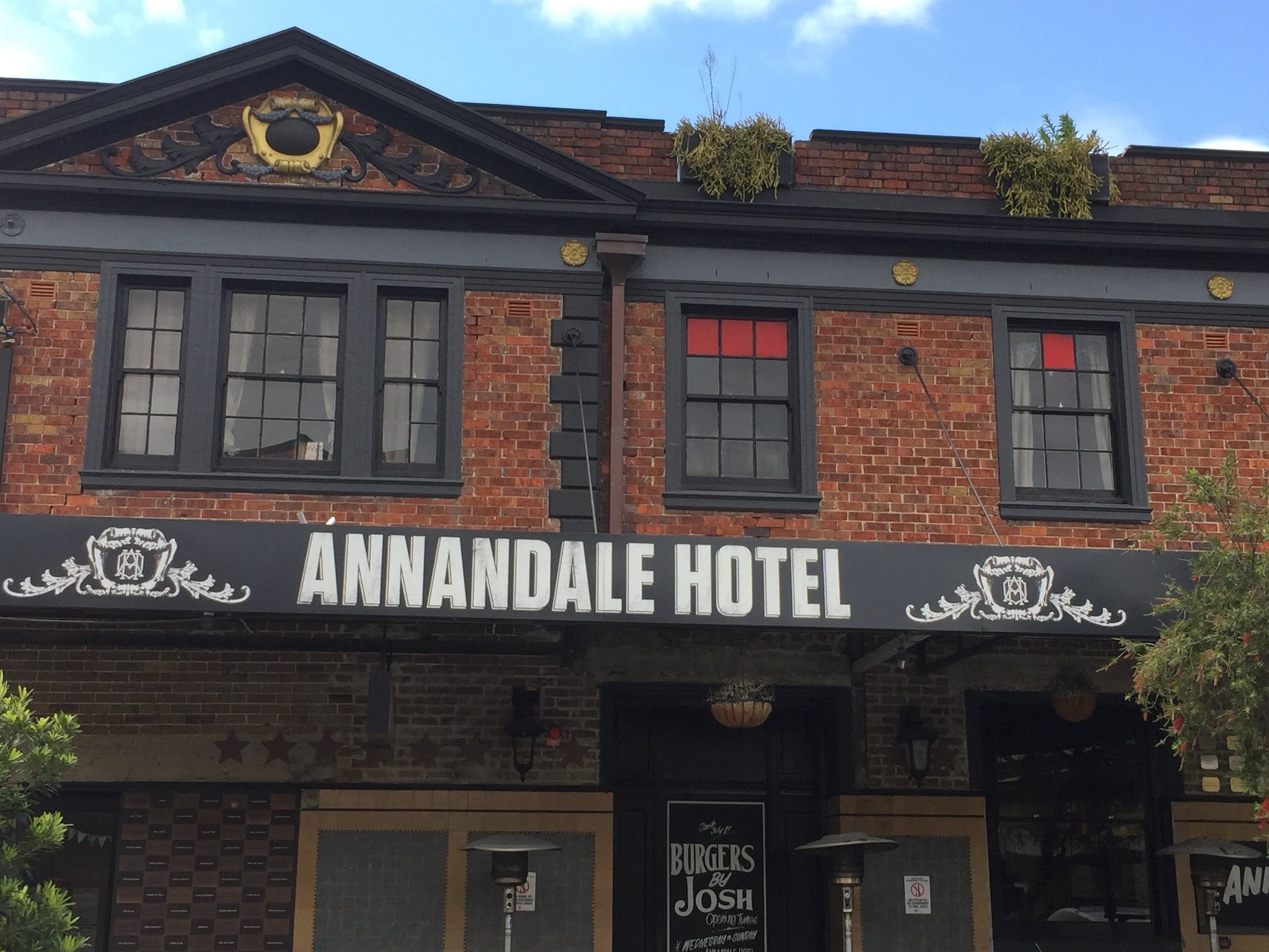 Annandale Hotel - thumb 0