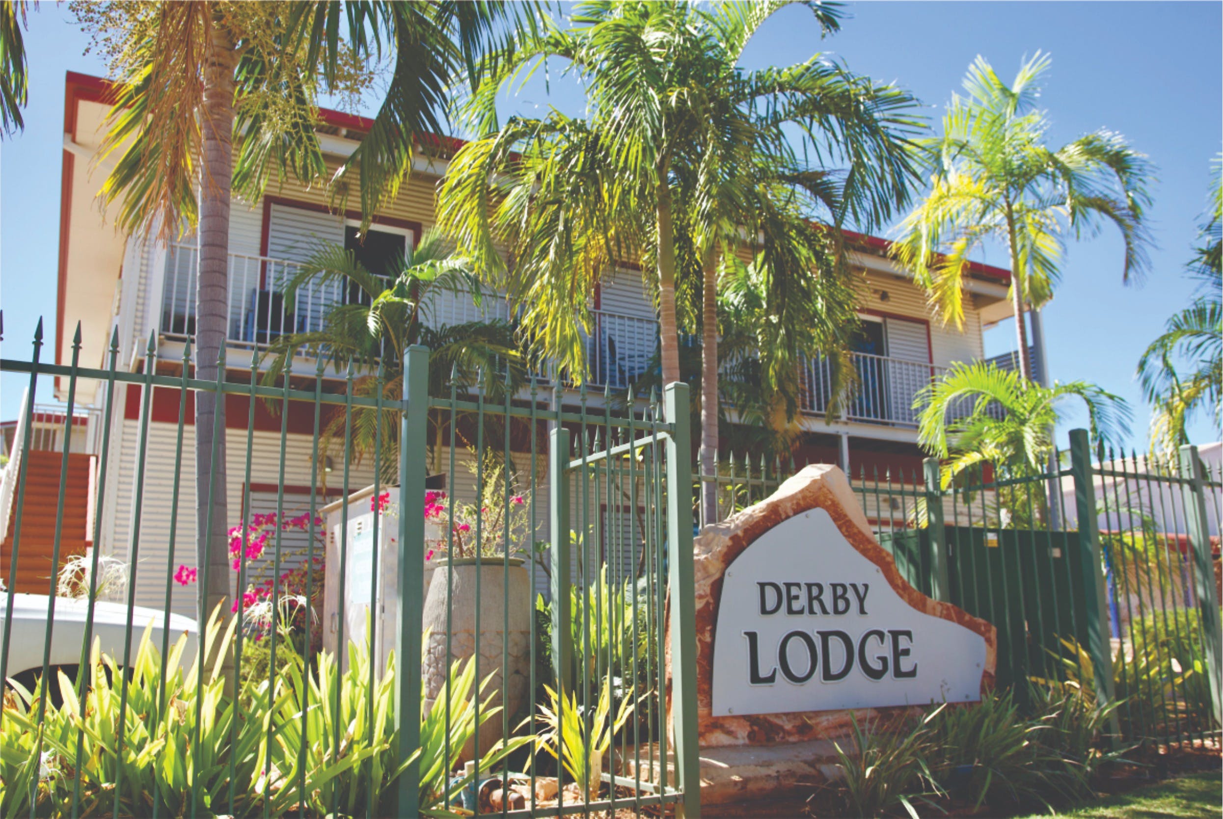 Derby Lodge - Accommodation Redcliffe