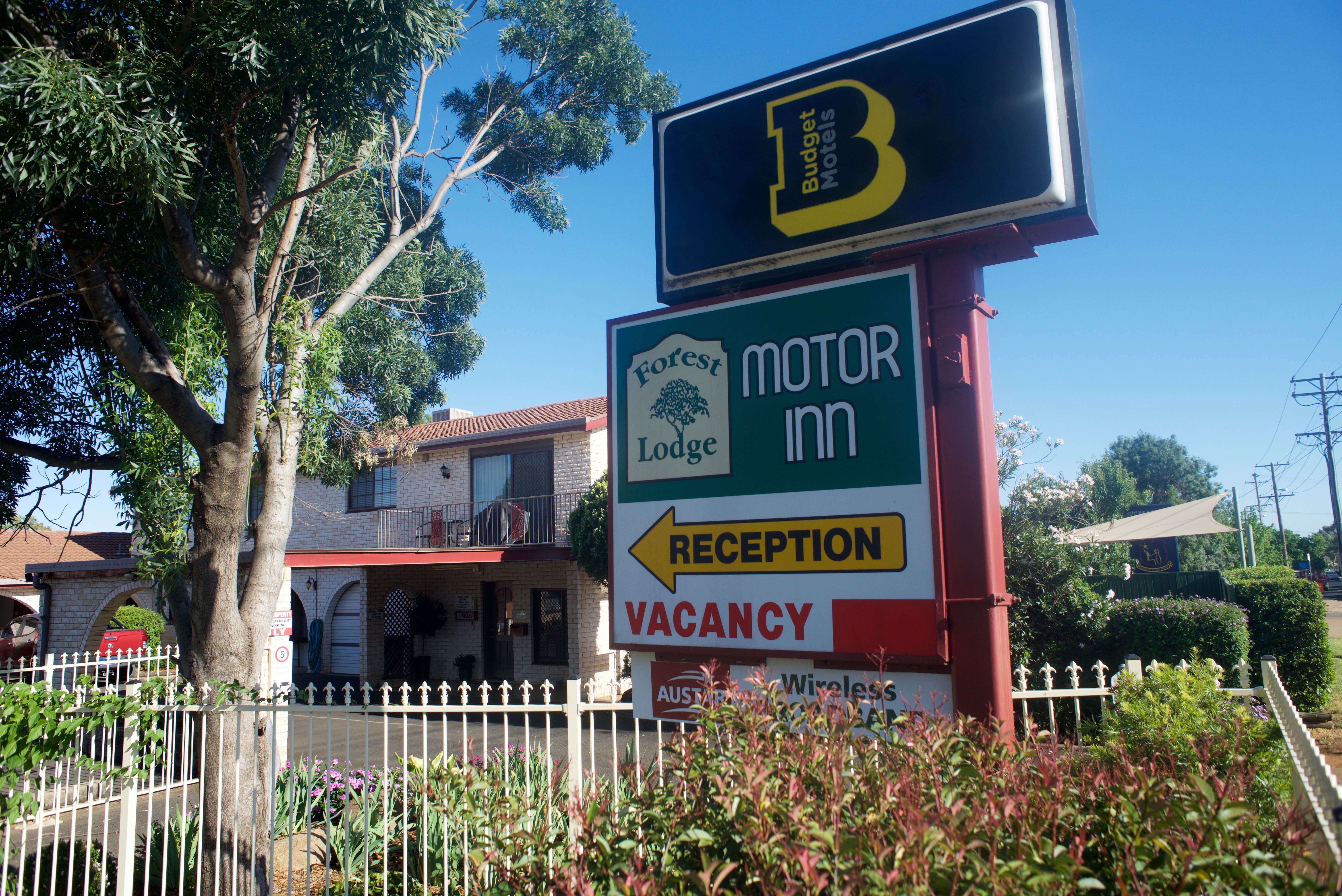 Forest Lodge Motor Inn And Restaurant - thumb 0