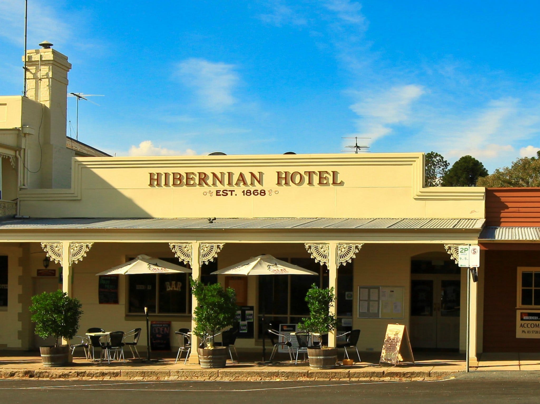 Hibernian Hotel Apartments - thumb 0