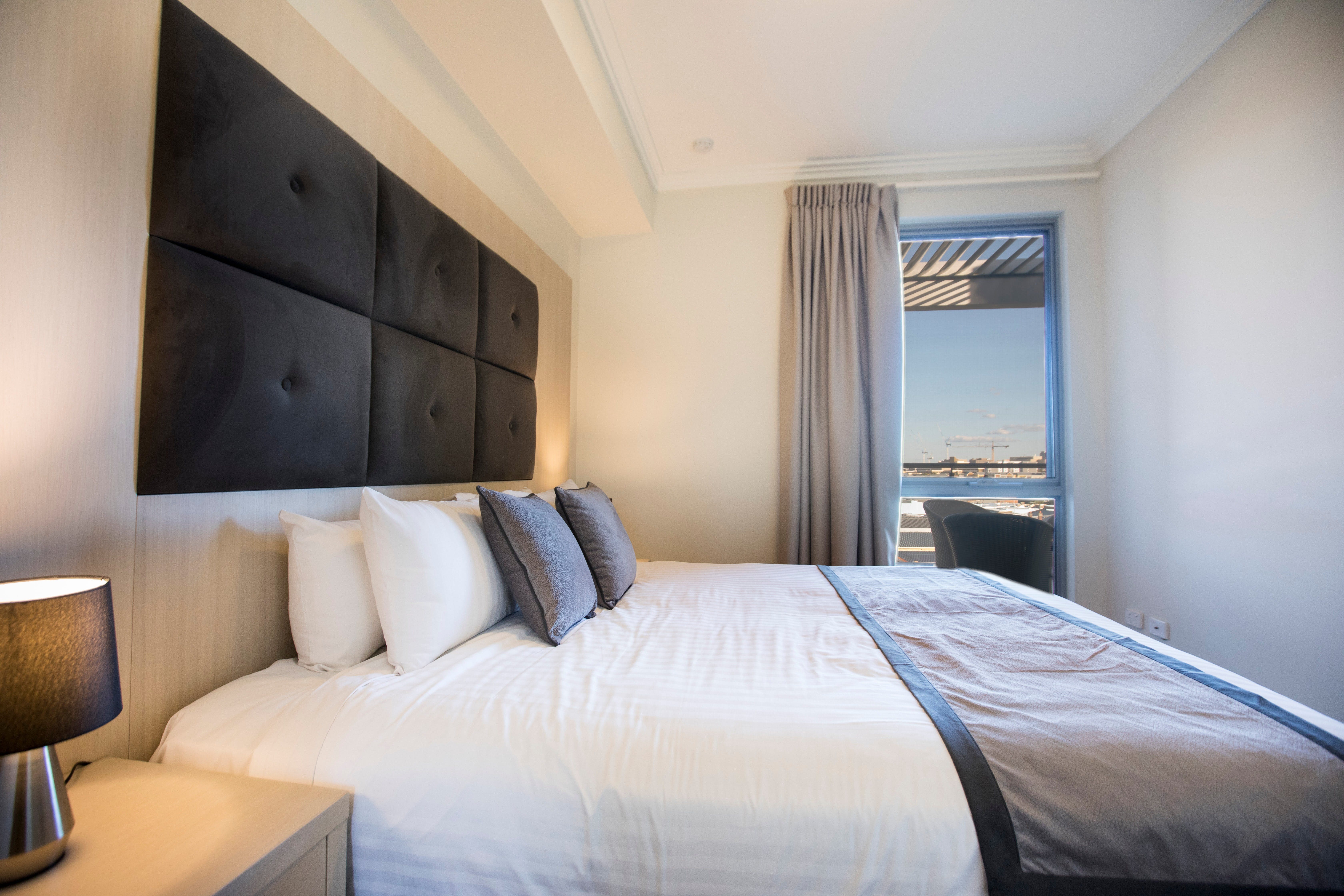 Zappeion Apartments - Geraldton Accommodation