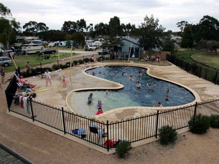 Bairnsdale Holiday Park - thumb 3