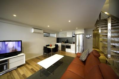 5 Knots Metung - Geraldton Accommodation