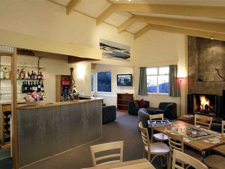Cooroona Alpine Lodge - Accommodation Airlie Beach