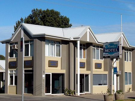 Moodys Motel - Accommodation Adelaide