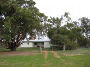Barrahead Cottage - Coogee Beach Accommodation 0
