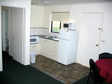 A Line Holiday Village - Coogee Beach Accommodation 2