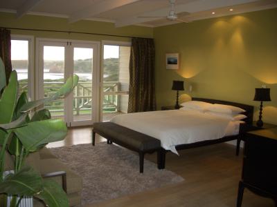 Cliff Top - Lismore Accommodation 0