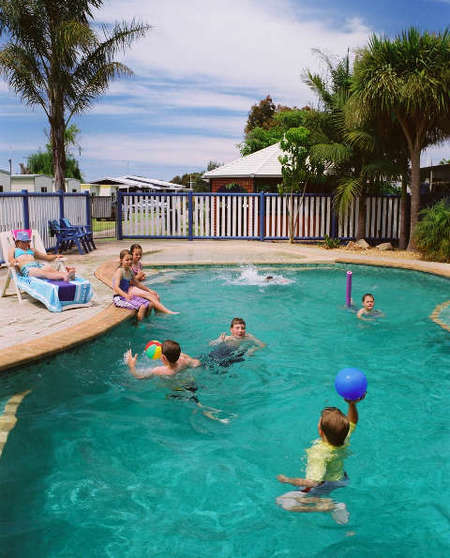 Golden Terrace Holiday Park - Lismore Accommodation 1