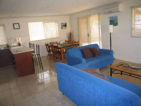 Cowes Haven - Lismore Accommodation 1