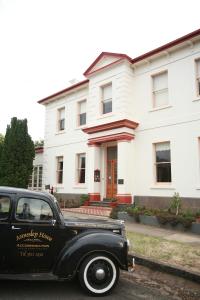 Annesley House - Dalby Accommodation