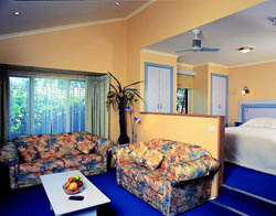 Cottages For Two - Coogee Beach Accommodation 2