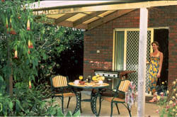 Cottages For Two - Hervey Bay Accommodation 3