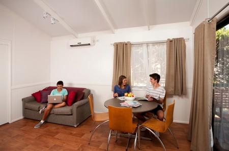 Airport Tourist Village Melbourne - Coogee Beach Accommodation 5