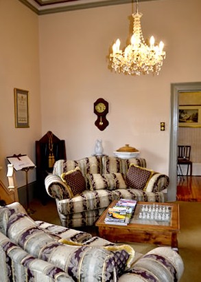 Bishopscourt Bed And Breakfast - thumb 2