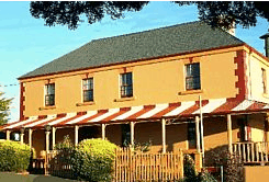 Meredith House - Accommodation Rockhampton