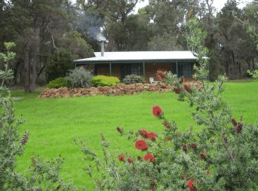 Woody Grange Chalets - Coogee Beach Accommodation 0