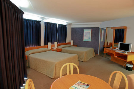 Quality Hotel Lord Forrest - Accommodation Australia