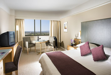 Stamford Plaza Adelaide Hotel - thumb 1