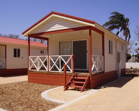 Outback Oasis Caravan Park - Accommodation Directory
