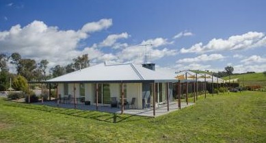 Country Guesthouse Schonegg - Carnarvon Accommodation