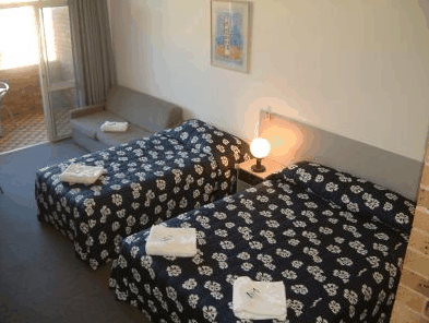 Next Seabreeze Beach Hotel - Yamba Accommodation