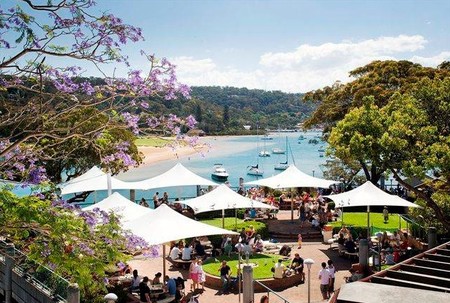 Newport Arms Hotel - Accommodation Noosa